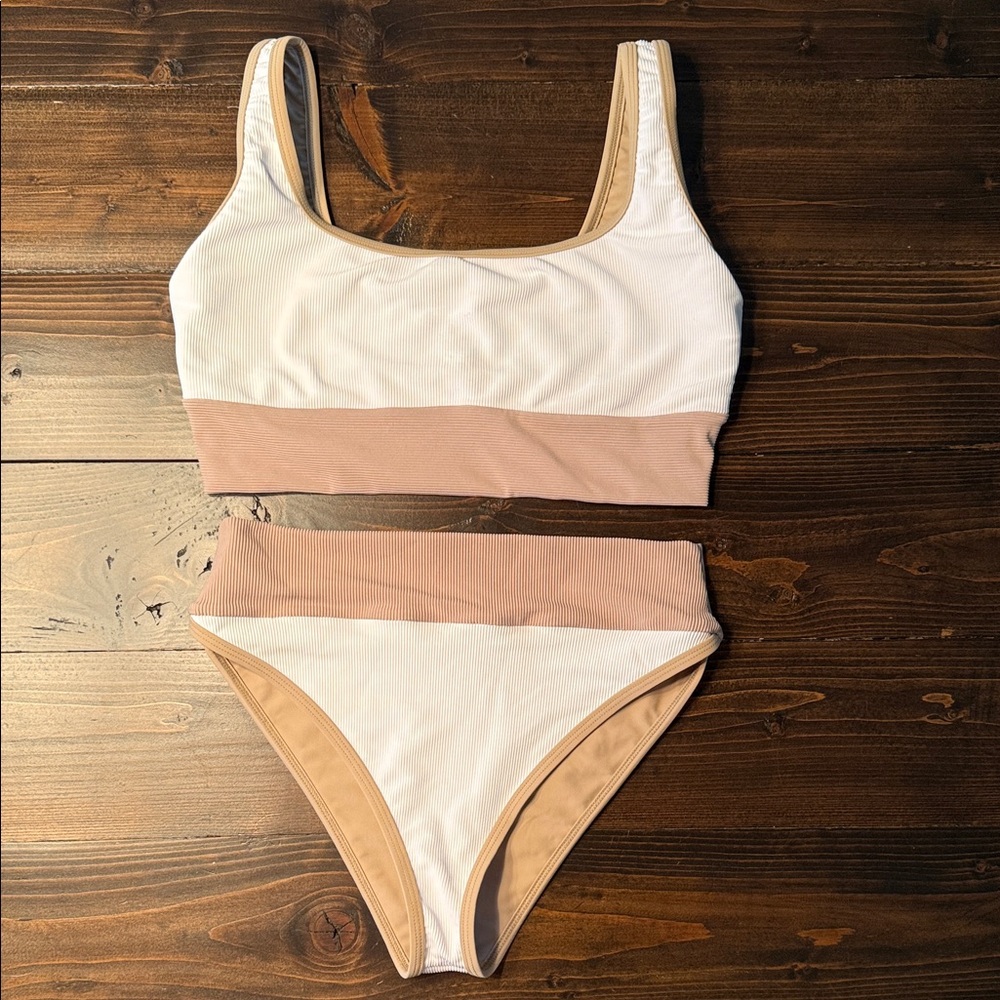 LainSnow Kiawah 2-piece Bathing Suit, size L